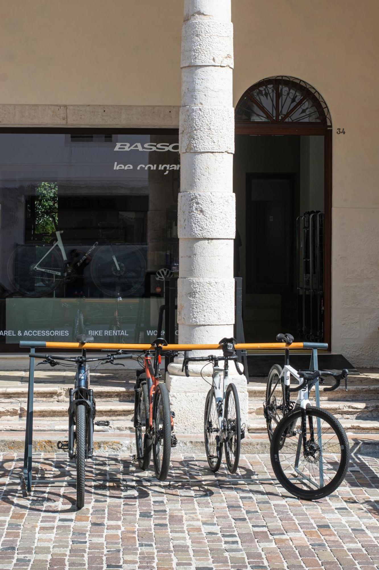 Bassano Club House Bed & Breakfast Bassano del Grappa Exterior photo